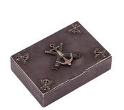 Русская серебряная сигарная коробка с отлитыми эмблемами флота, E.C...