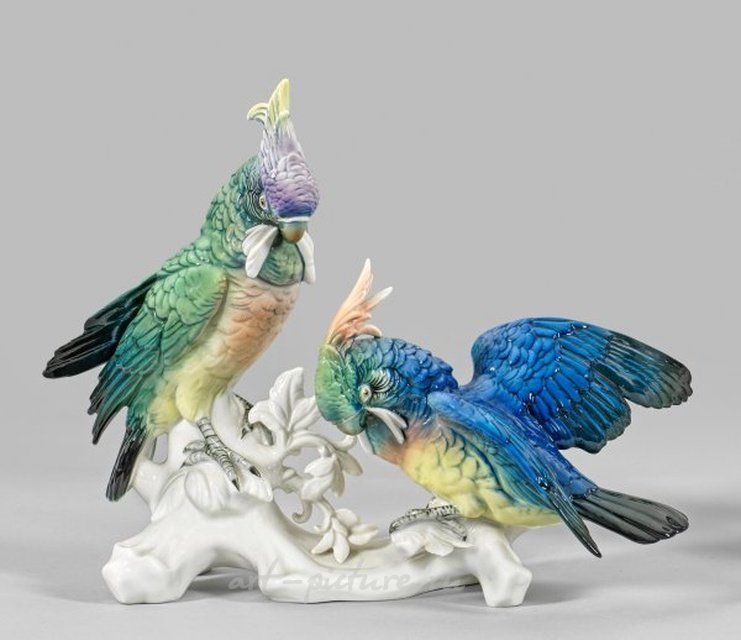 Фарфоровая фигурная группа тюрингских кокатилов