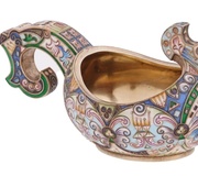 Русская серебряная чаша с позолотой и кованной эмалью в стиле клоизонне