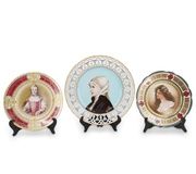 Фарфоровый набор тарелок в стиле Royal Vienna, 3 шт.